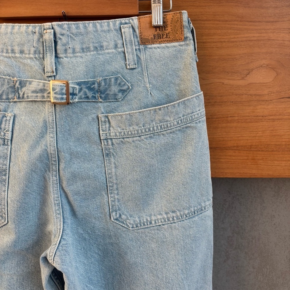 NWOT We The Free Major Leagues Mid-Rise Cuffed Jeans, Size 29 - Picture 13 of 16